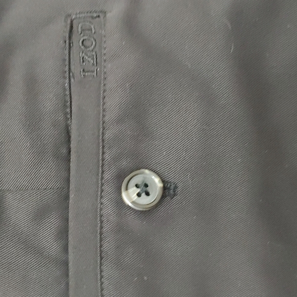 Izod Men's Size 34W Pleated Front Shorts - Picture 6 of 6